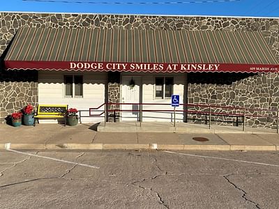 Dodge City Smiles at Kinsley