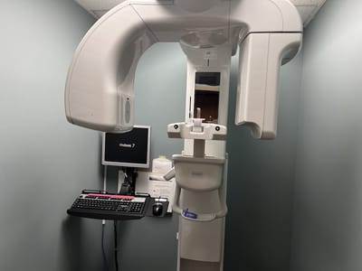 Dr. Edward Liu General & Implant Dentistry