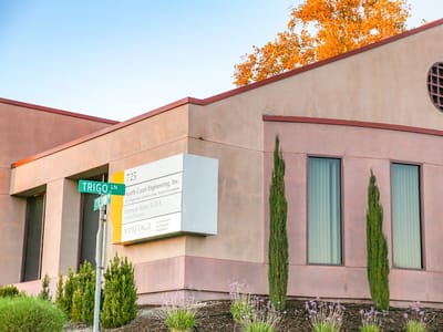 Dr. Harneet Kaur DDS