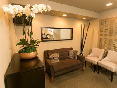 Dr. Mahsa Esfandiari Dental Group, Los Gatos