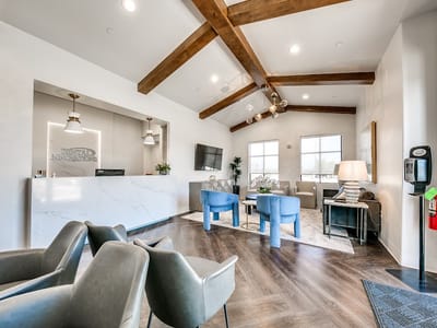 Dr. Mark D. Shirley, DDS