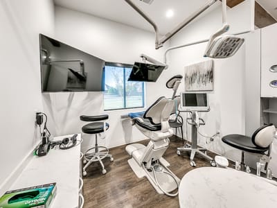 Dr. Mark D. Shirley, DDS