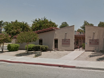 Dr. Naji, Ahmed DDS. (Dentist)