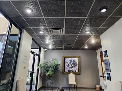 Dr. Paul B. Huckabay, DDS