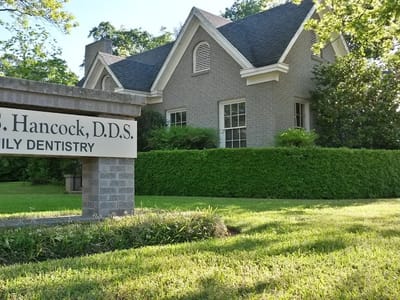 Dr. Ronnie Hancock Family Dentistry