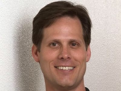 Dr William D Payne DMD