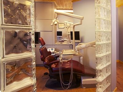 Dunstan Dental Center LLC