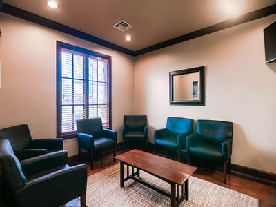 Edmond Dental Center: Michael Chandler, DDS