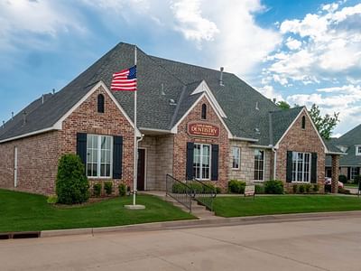 Edmond Dental Center: Michael Chandler, DDS