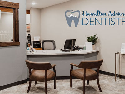 Eli K Johnson DDS (Hamilton Advanced Dentistry)