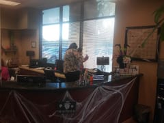 Elite Dental: Sinh Trinh DDS