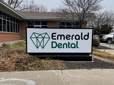 Emerald Dental