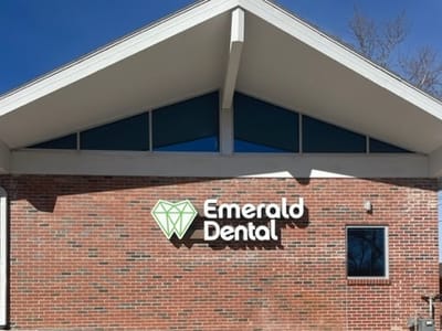 Emerald Dental