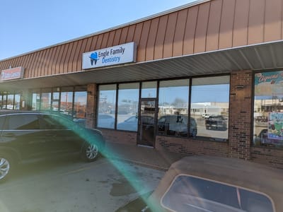 Engle Family Dentistry: Kenneth Engle, DDS