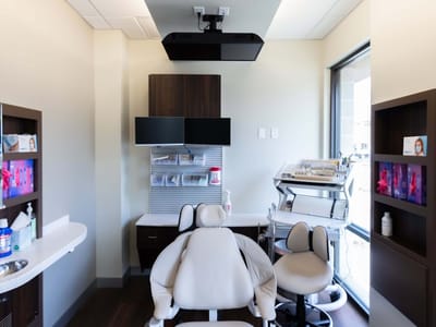 Essenmacher Family Dental: Lindsay Essenmacher, DDS