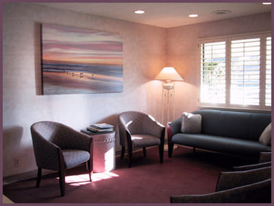 Esthetic and Family Dentistry: Kamyar Negari, DDS