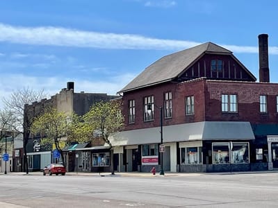 Falls Court Dentists