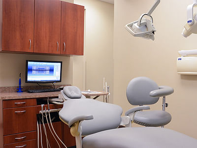 Family Dental Associates of Spring Hill