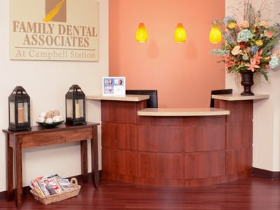 Family Dental Associates of Spring Hill