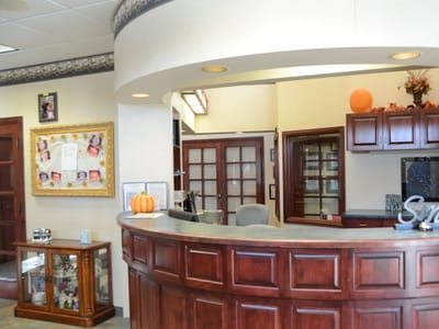 Family Dental Center SC