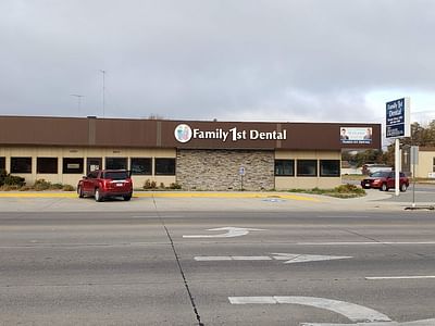Family First Dental - Columbus