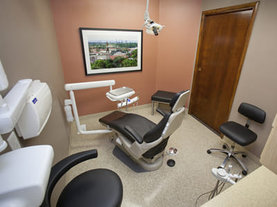 Family Smiles Dental: Dr. James Swanson, DDS & Dr. Jamie Johnson, DDS
