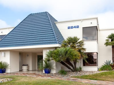 Fantastic Family Dental: Doris Lin, DDS