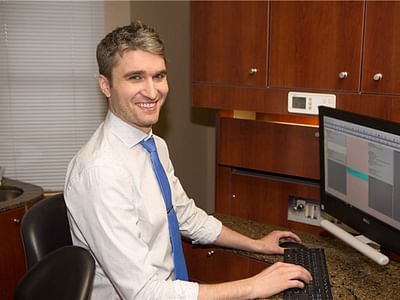 Federal Way General & Laser Dentistry - Jonathon Einowski DDS