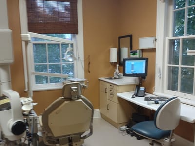 Fingerlakes Smiles: Robert Bialko DMD