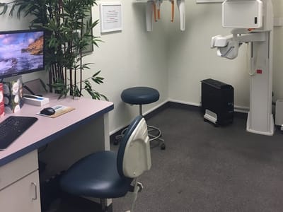 Five Star Dentistry: Abdul R. Alas, D.D.S.