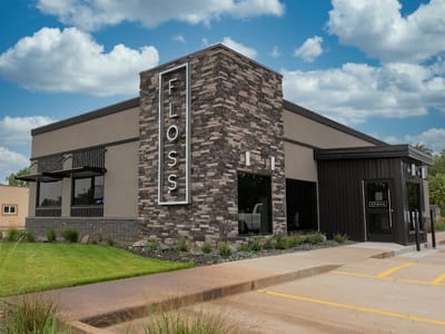 Floss. Dentistry in Pierre