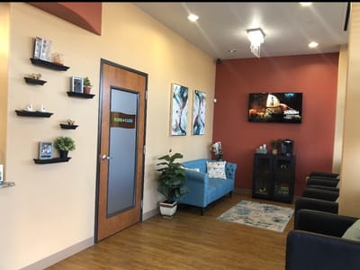 Floss & Gloss Dental Clinic - Dentist in Bedford, TX
