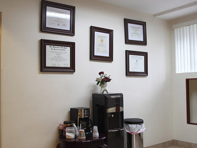 Forever Smiles - Dr. Avraham Rambod, Dentist in Flushing