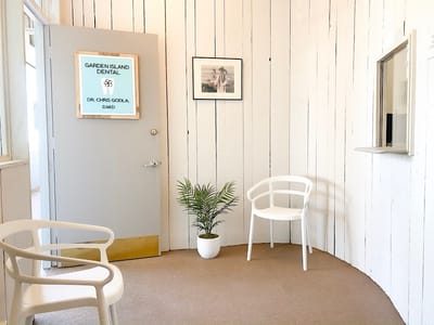 Garden Island Dental- Dr. Chris Godla