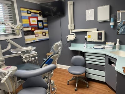 Globus Dental Springfield MA- Emergency Dentist-Root Canals- Dental office near me- Implants-Teeth Whitening