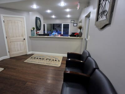 Grand Peaks Dental - Saint Anthony