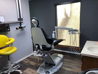 Graves Family Dentistry - Canadian