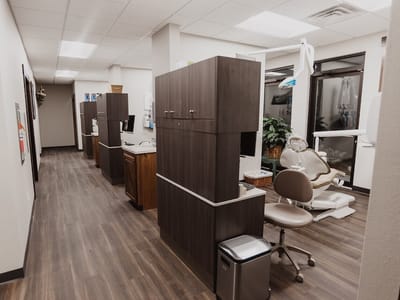 Hamilton Advanced Dentistry