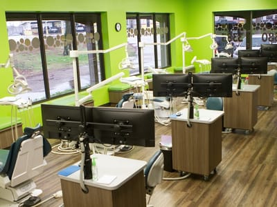 Happy Smiles Dentistry - Tupelo