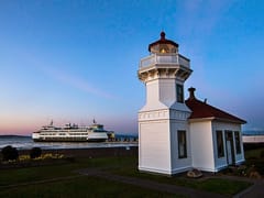 Harbour Pointe Dentistry, Dr. A. Van Wong, DDS