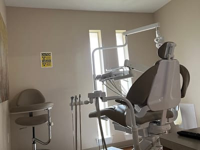 Hardwood Forest Dentistry