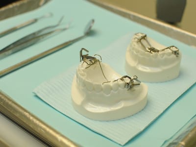 Healthy Smile / Implant & Cosmetic Dentistry