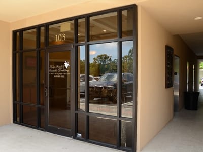 Hodges Family & Cosmetic Dentistry