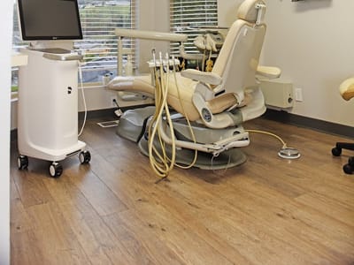 Hucrest Family And Implant Dentistry