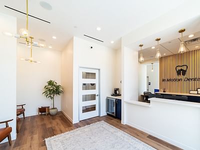 In Motion Dentists - Dental Implants & House Call Dentistry