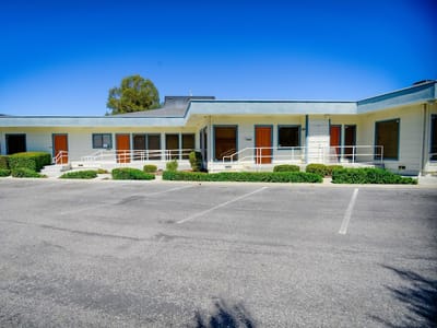 Jaclyn Martinez, DDS: Dentist