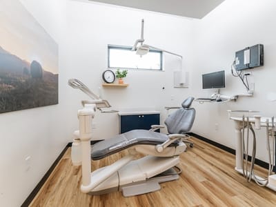 James Bond Dental Arts