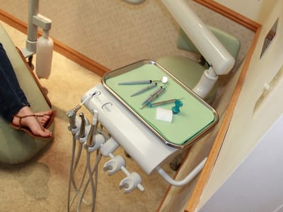 Jeneen Martin DDS - Distinctive Dentistry