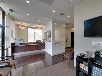 Juban Crossing Modern Dentistry