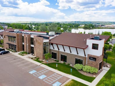 Justin Poulson, DDS, MAGD